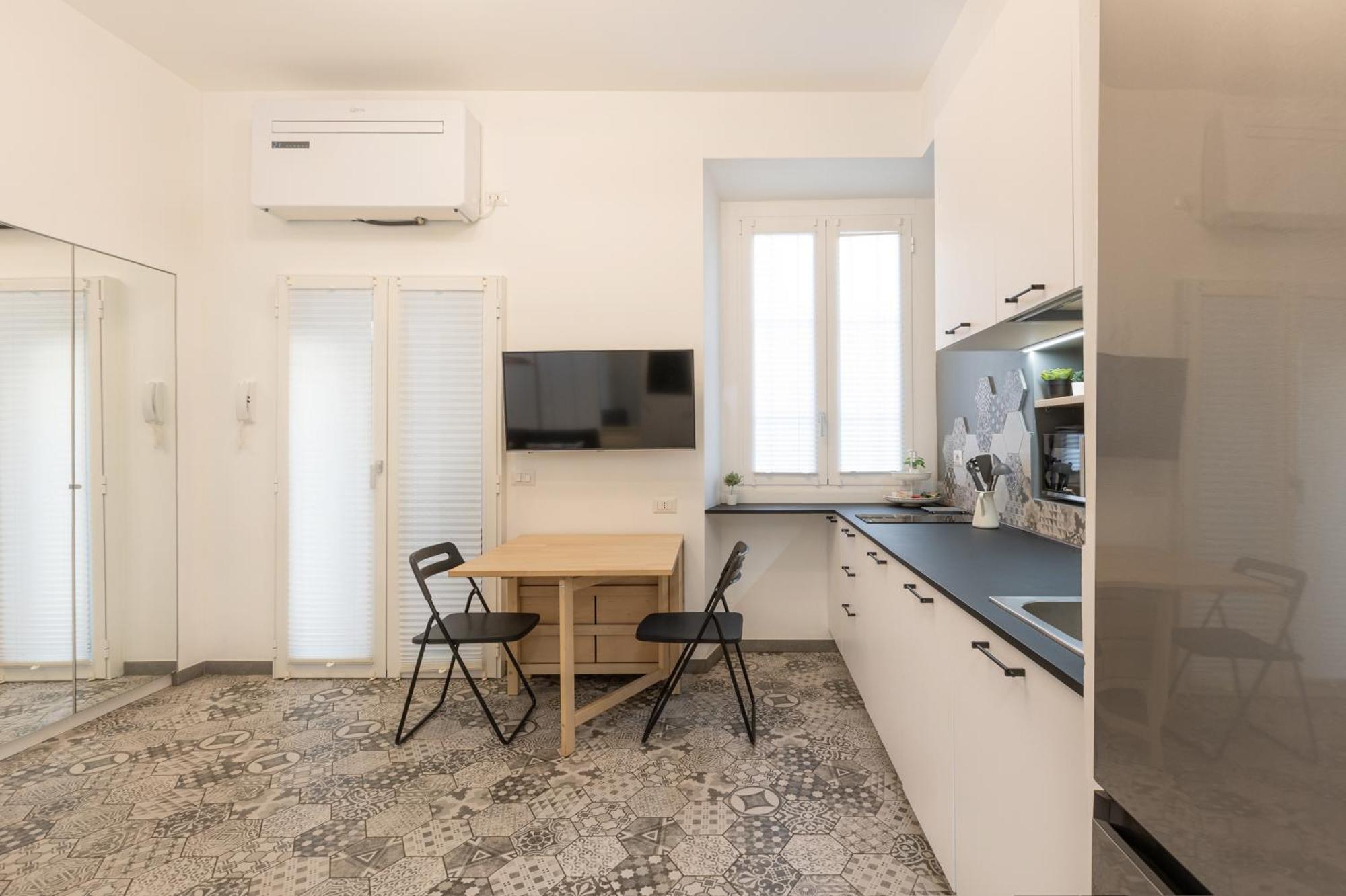Tiny & Tidy Studio In The Key Area Of Milánó Kültér fotó